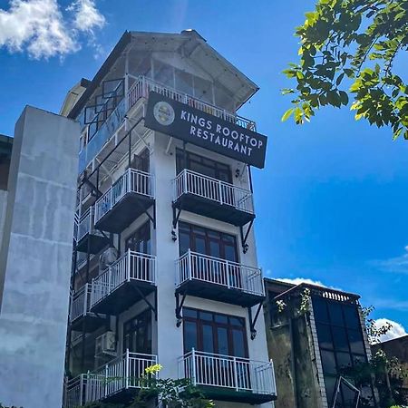 Kings Kandy Rooftop エクステリア 写真
